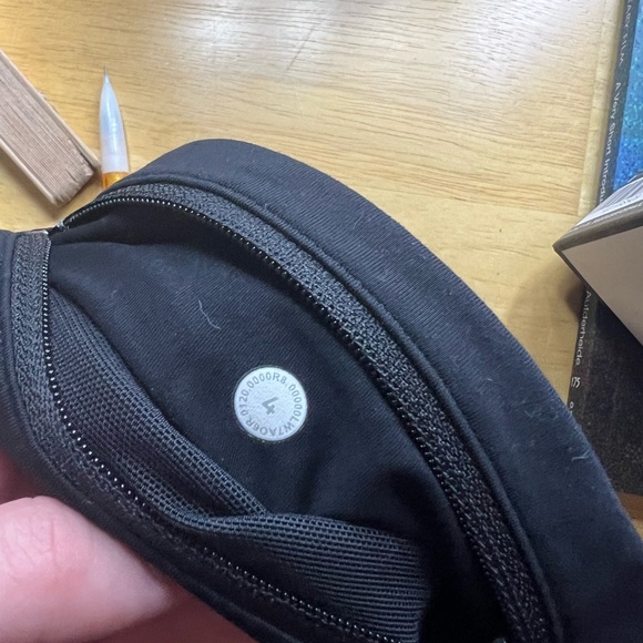 Lululemon Speed up short - Picture 2 of 3